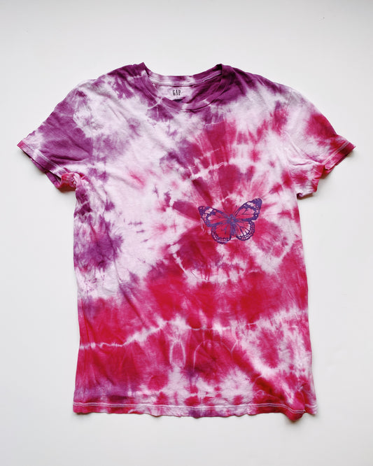 tie dye butterfly crew neck tee